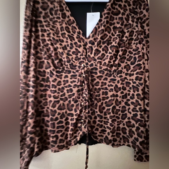 Ember Leopard 🐆 Top - Picture 3 of 7